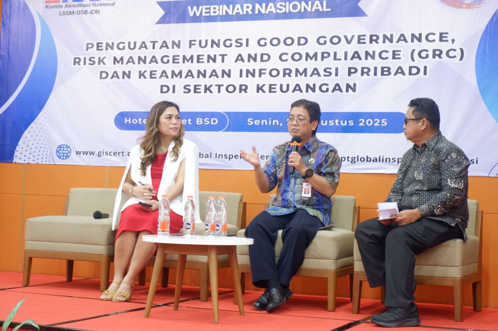 Diskusi Panel Webinar Nasional GIS